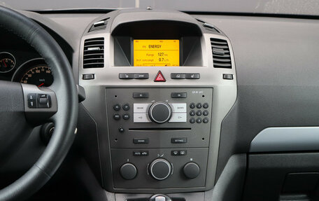 Opel Zafira B, 2006 год, 900 000 рублей, 10 фотография