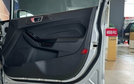 Ford Fiesta, 2016 год, 880 000 рублей, 15 фотография