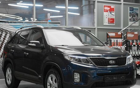 KIA Sorento II рестайлинг, 2014 год, 1 539 000 рублей, 3 фотография
