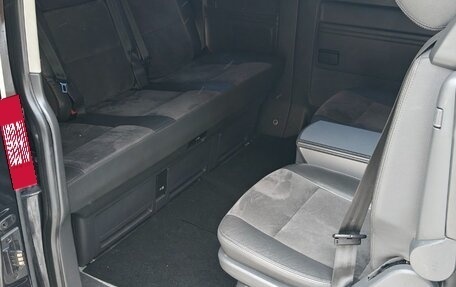 Volkswagen Multivan T5, 2012 год, 2 650 000 рублей, 13 фотография