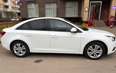 Chevrolet Cruze II, 2012 год, 640 000 рублей, 3 фотография