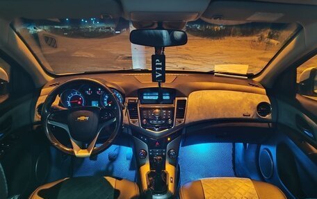 Chevrolet Cruze II, 2012 год, 640 000 рублей, 10 фотография