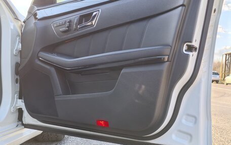 Mercedes-Benz E-Класс, 2010 год, 1 270 000 рублей, 9 фотография