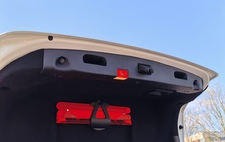 Mercedes-Benz E-Класс, 2010 год, 1 270 000 рублей, 13 фотография