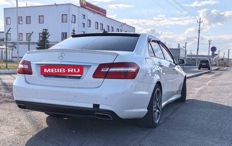 Mercedes-Benz E-Класс, 2010 год, 1 270 000 рублей, 2 фотография