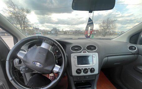 Ford Focus II рестайлинг, 2005 год, 500 000 рублей, 11 фотография
