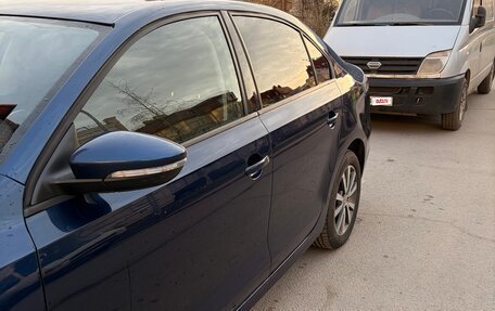 Volkswagen Jetta VI, 2014 год, 950 000 рублей, 4 фотография