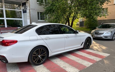 BMW 5 серия, 2018 год, 3 600 000 рублей, 2 фотография