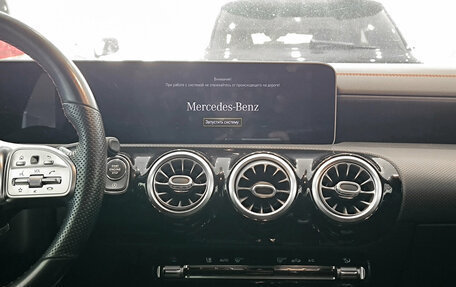 Mercedes-Benz CLA, 2019 год, 2 950 000 рублей, 19 фотография