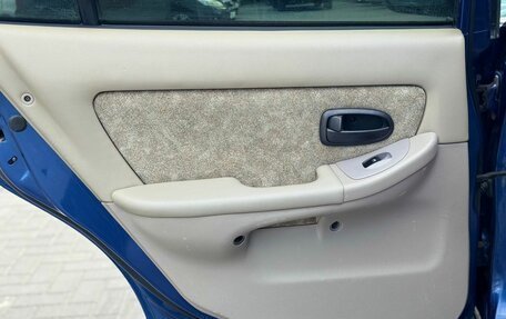 Hyundai Elantra III, 2001 год, 400 000 рублей, 11 фотография