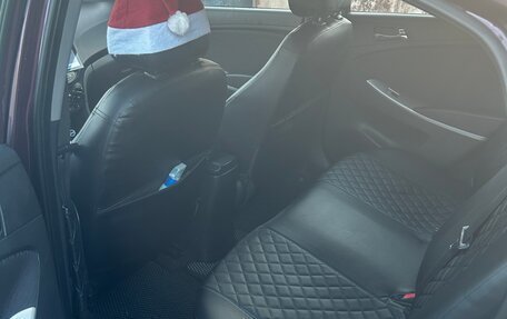 Hyundai Solaris II рестайлинг, 2011 год, 690 000 рублей, 11 фотография