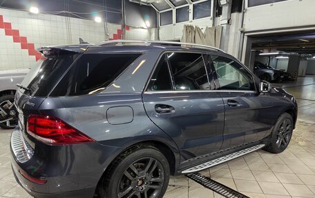 Mercedes-Benz GLE, 2015 год, 3 600 000 рублей, 6 фотография