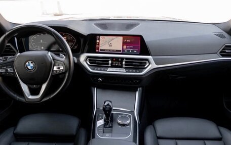 BMW 3 серия, 2020 год, 3 835 000 рублей, 8 фотография