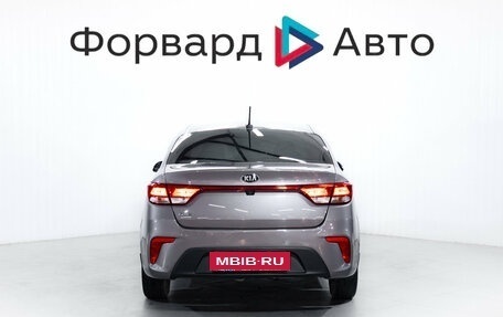 KIA Rio IV, 2018 год, 1 399 000 рублей, 7 фотография