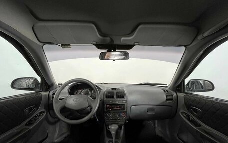 Hyundai Accent II, 2003 год, 410 000 рублей, 10 фотография