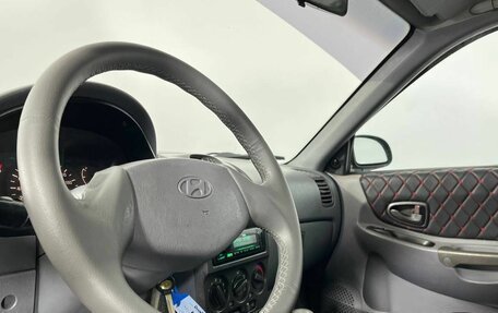 Hyundai Accent II, 2003 год, 410 000 рублей, 21 фотография