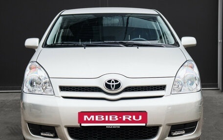 Toyota Corolla Verso I, 2006 год, 950 000 рублей, 2 фотография