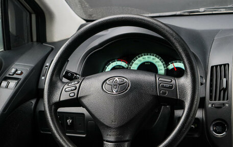 Toyota Corolla Verso I, 2006 год, 950 000 рублей, 12 фотография