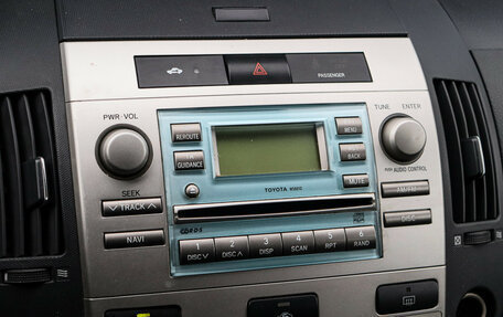 Toyota Corolla Verso I, 2006 год, 950 000 рублей, 17 фотография