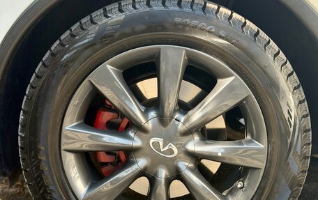 Infiniti QX50 I рестайлинг, 2017 год, 1 500 000 рублей, 13 фотография