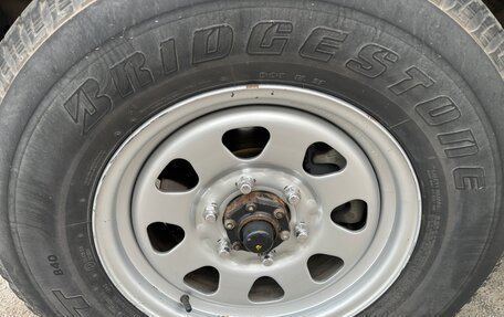 Nissan NP300, 2012 год, 1 950 000 рублей, 33 фотография