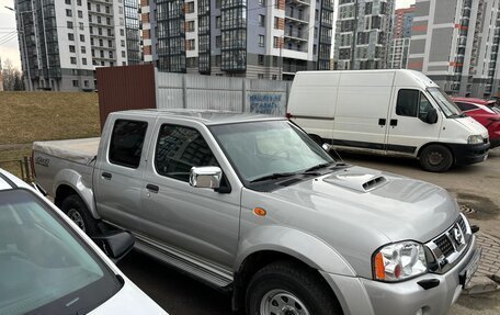 Nissan NP300, 2012 год, 1 950 000 рублей, 29 фотография