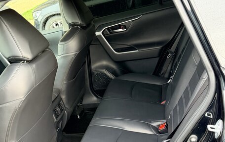 Toyota RAV4, 2020 год, 3 850 000 рублей, 20 фотография