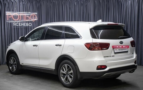 KIA Sorento III Prime рестайлинг, 2018 год, 2 398 000 рублей, 7 фотография
