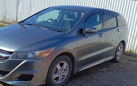 Honda Stream II, 2010 год, 1 550 000 рублей, 1 фотография