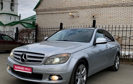 Mercedes-Benz C-Класс, 2007 год, 850 000 рублей, 1 фотография