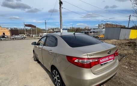 KIA Rio III рестайлинг, 2013 год, 800 000 рублей, 3 фотография