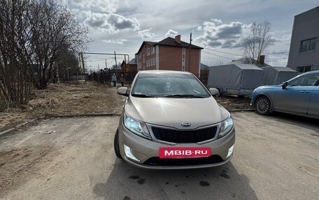 KIA Rio III рестайлинг, 2013 год, 800 000 рублей, 5 фотография