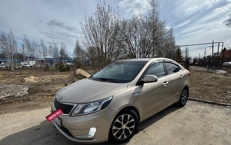 KIA Rio III рестайлинг, 2013 год, 800 000 рублей, 15 фотография