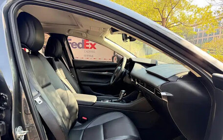 Mazda 3, 2022 год, 1 429 025 рублей, 9 фотография