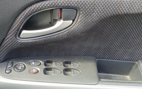 Honda Stream II, 2010 год, 1 550 000 рублей, 9 фотография