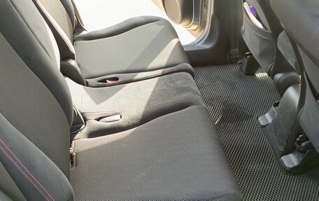 Honda Stream II, 2010 год, 1 550 000 рублей, 13 фотография