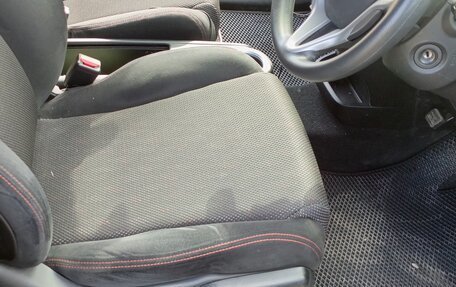 Honda Stream II, 2010 год, 1 550 000 рублей, 10 фотография