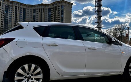 Opel Astra J, 2011 год, 650 000 рублей, 6 фотография