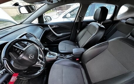 Opel Astra J, 2011 год, 650 000 рублей, 15 фотография