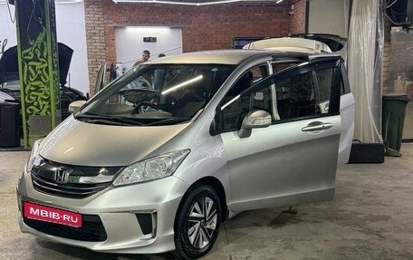 Honda Freed I, 2014 год, 1 490 000 рублей, 1 фотография