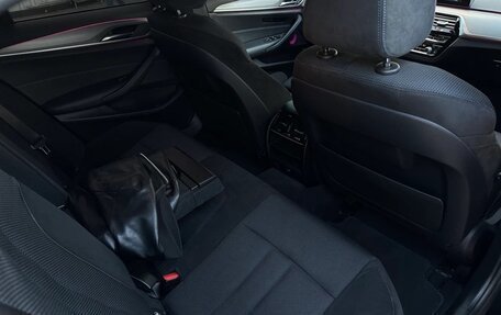 BMW 5 серия, 2017 год, 3 290 000 рублей, 21 фотография