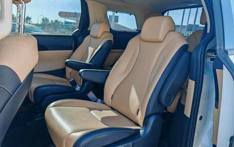 KIA Carnival, 2021 год, 4 650 000 рублей, 12 фотография
