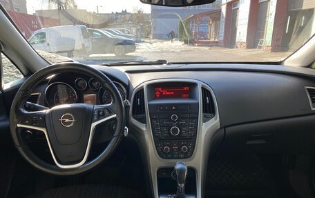 Opel Astra J, 2011 год, 850 000 рублей, 5 фотография