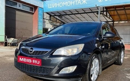 Opel Astra J, 2011 год, 850 000 рублей, 2 фотография