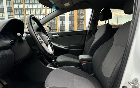 Hyundai Solaris II рестайлинг, 2013 год, 835 000 рублей, 10 фотография