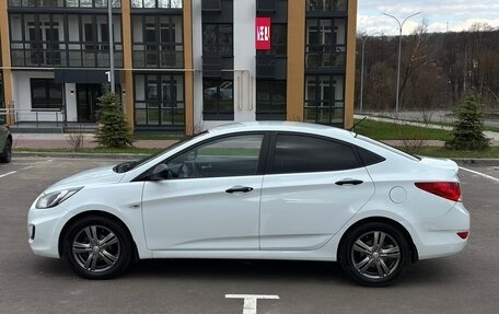 Hyundai Solaris II рестайлинг, 2013 год, 835 000 рублей, 6 фотография