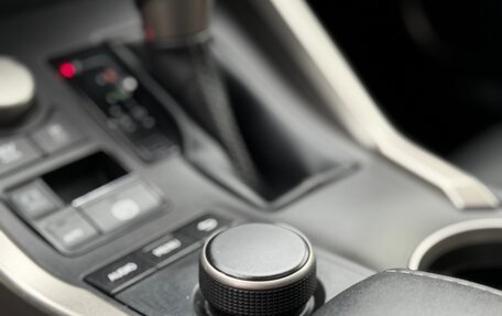 Lexus NX I, 2015 год, 2 600 000 рублей, 30 фотография