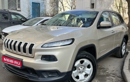 Jeep Cherokee, 2014 год, 1 850 000 рублей, 2 фотография