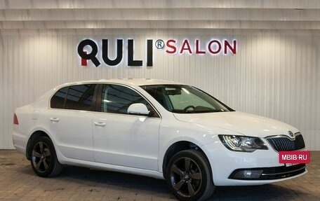 Skoda Superb III рестайлинг, 2014 год, 1 085 000 рублей, 3 фотография