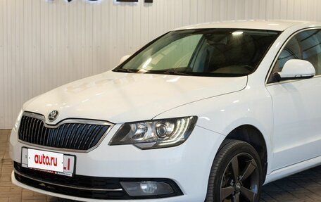 Skoda Superb III рестайлинг, 2014 год, 1 085 000 рублей, 6 фотография